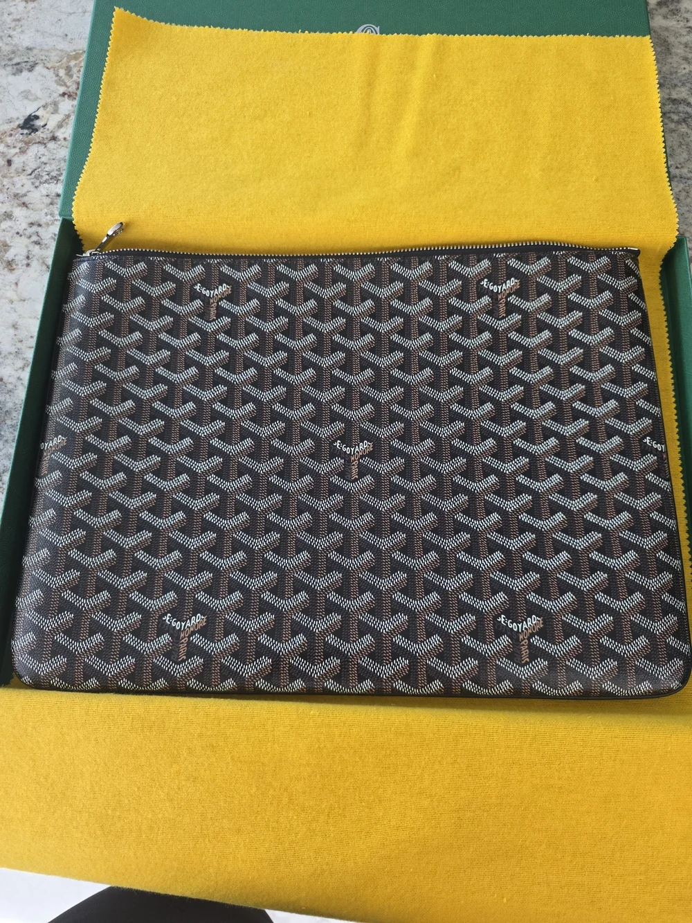 Goyard Senat MM Noir (Black)Goyardine canvas with black